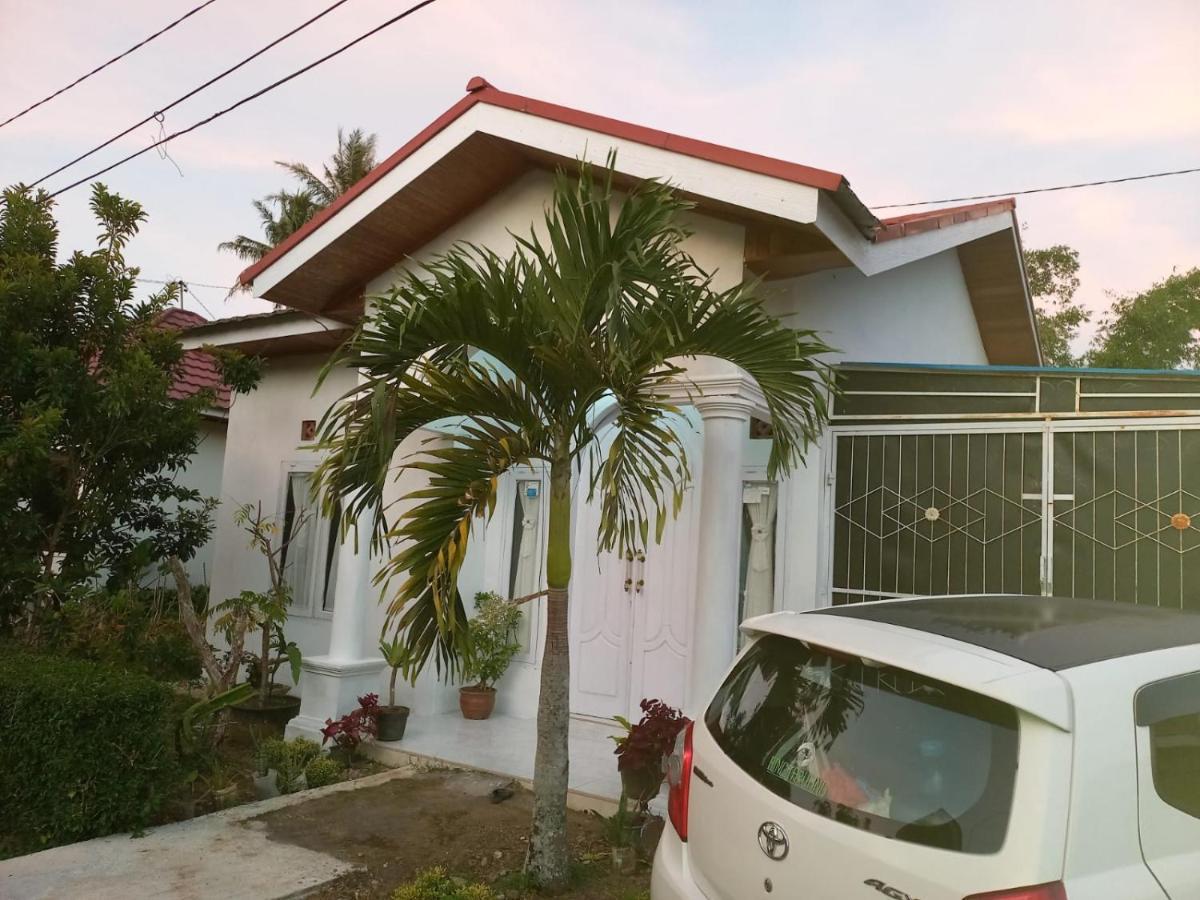 Homestay Berkah Syariah Букиттинги Экстерьер фото