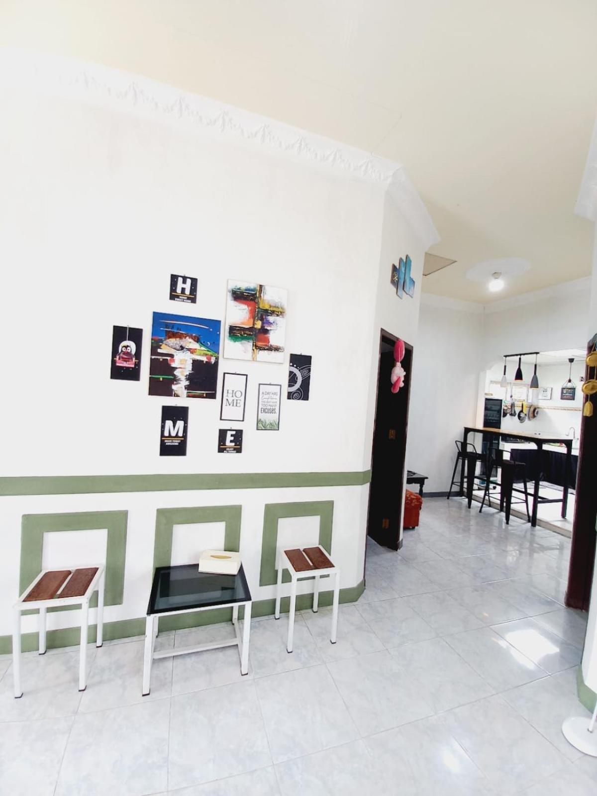 Homestay Berkah Syariah Букиттинги Экстерьер фото