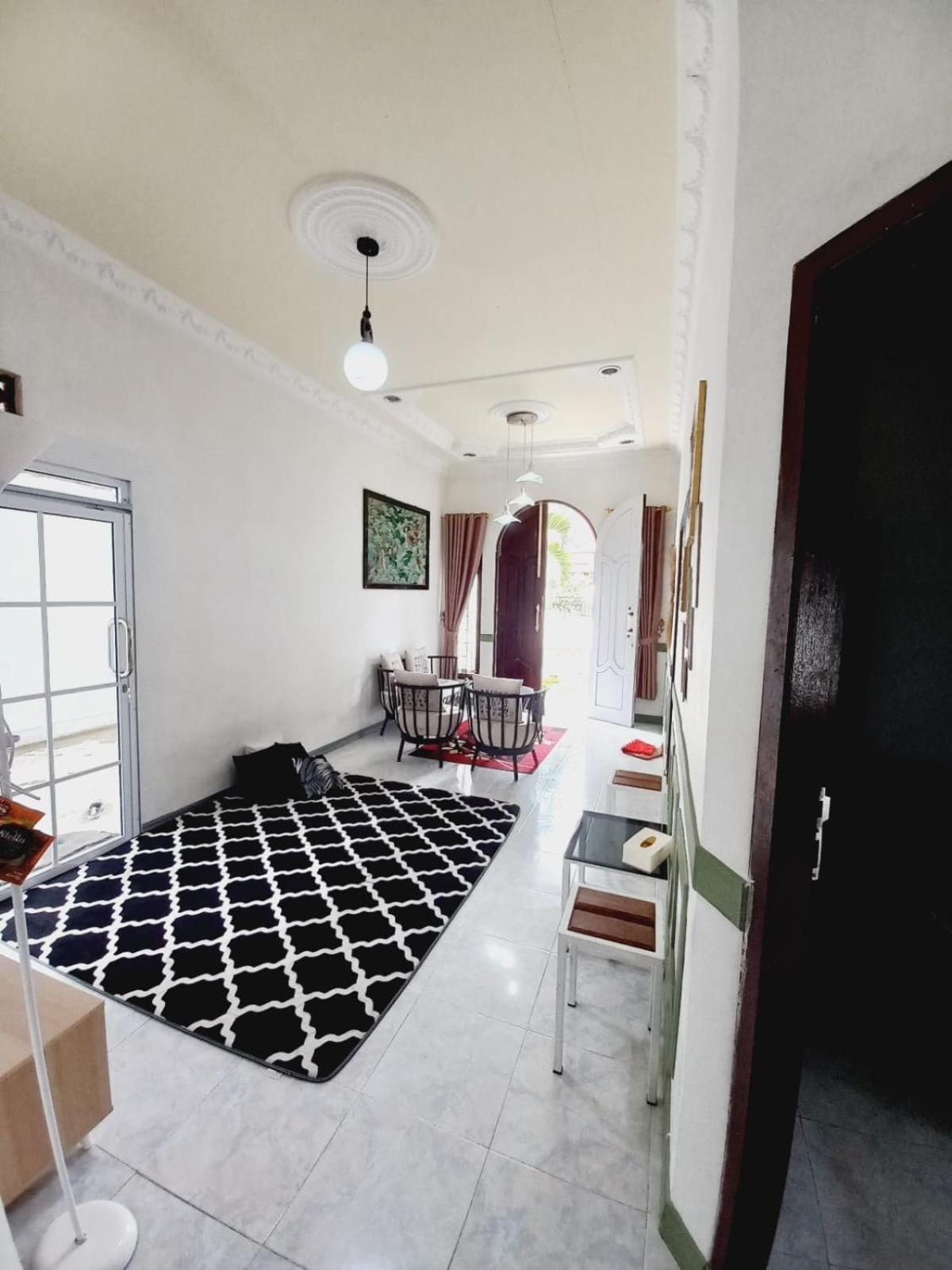 Homestay Berkah Syariah Букиттинги Экстерьер фото